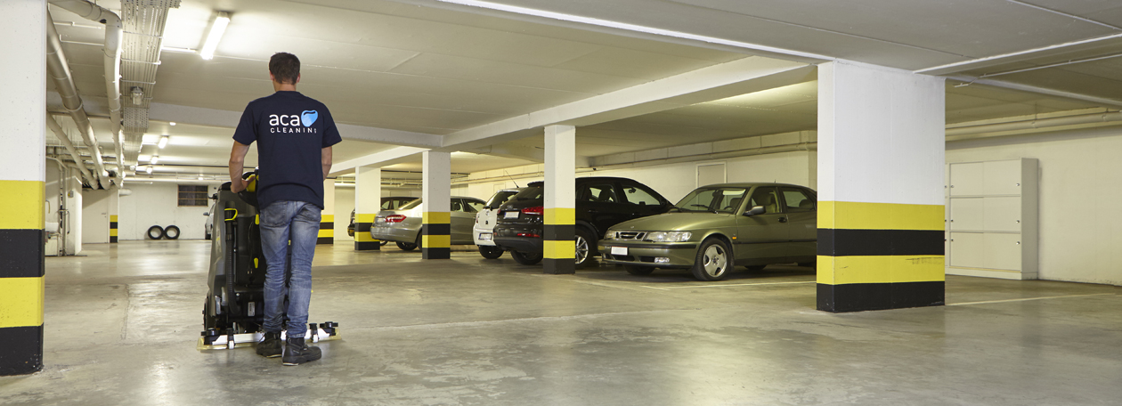 Reiniging van parkings en garages