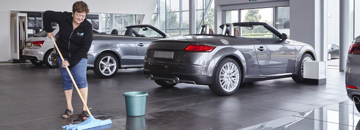 Schoonmaak van winkels en showrooms